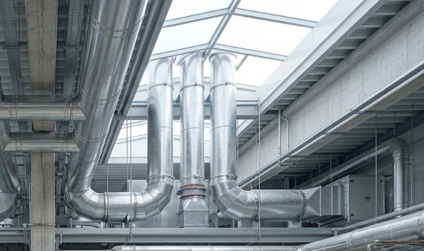 Ventilación industrial para naves talleres y espacios técnicos